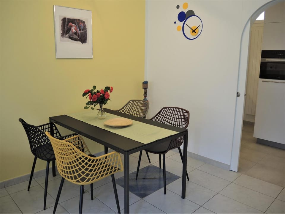 Sibylle by Fewotessin Apartment in Ascona