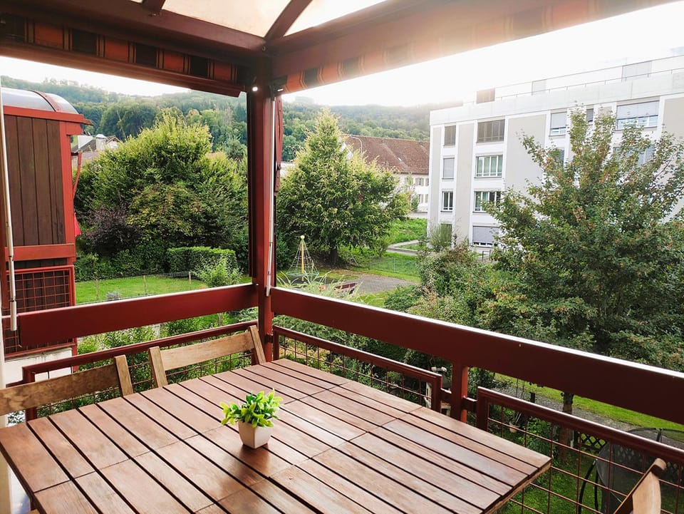 Patio, Natural landscape, View (from property/room), Balcony/Terrace, Dining area, Garden view, Mountain view
