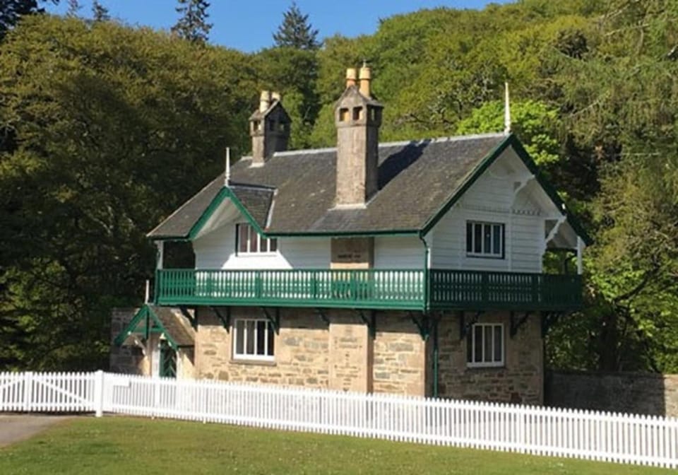 Property building, Natural landscape