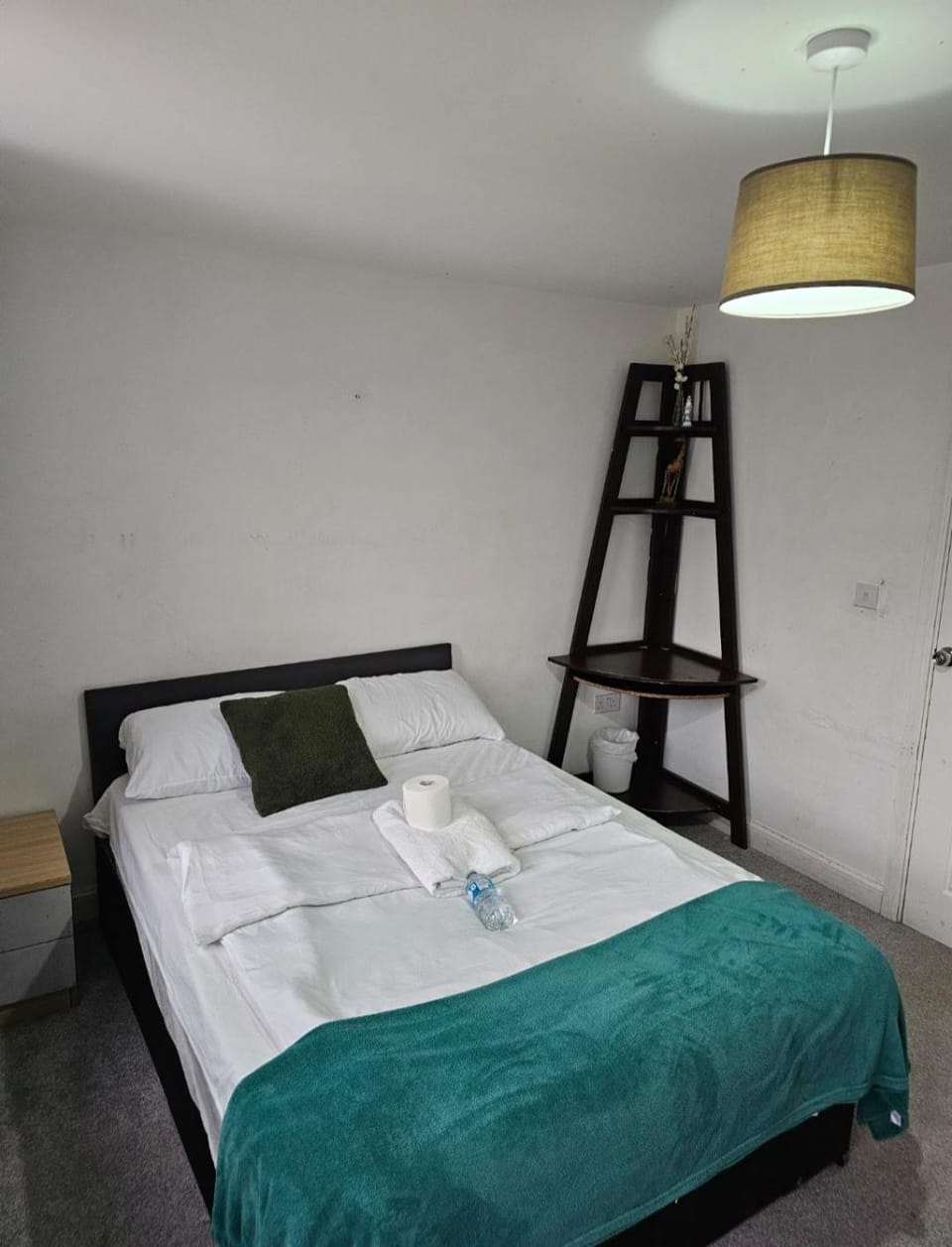 Cosy stylish Double bedroom in central Dartford Vacation rental in Dartford