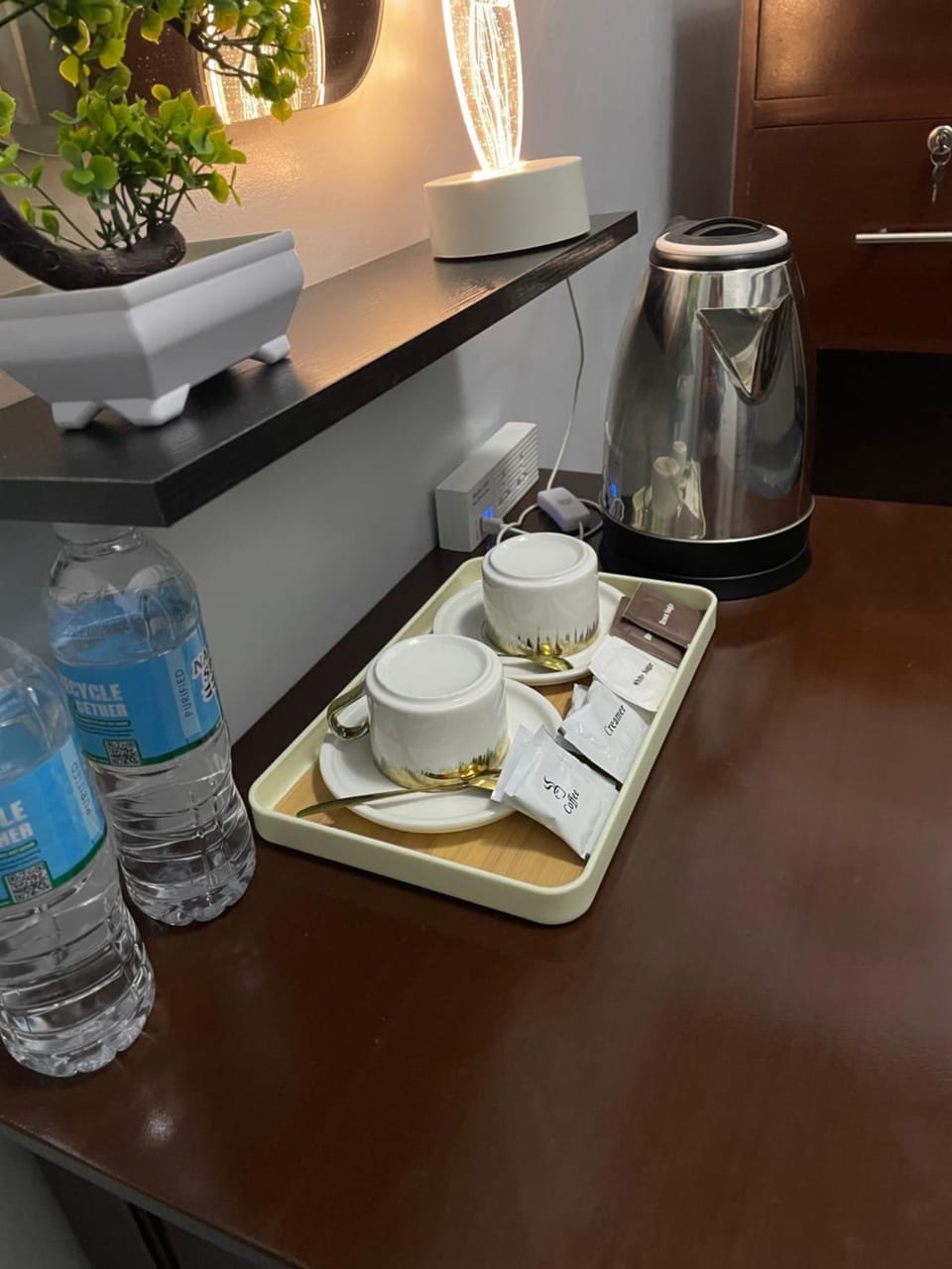 Coffee/tea facilities