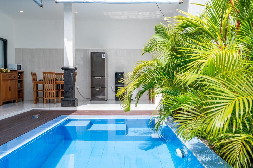 Pool view, Swimming pool, Swimming pool