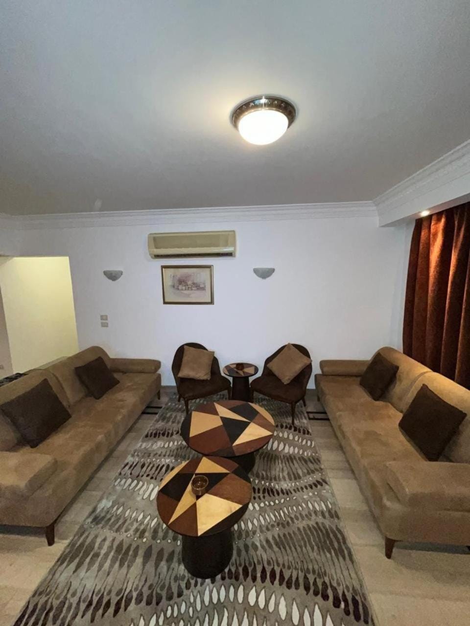 Living room, Photo of the whole room, Seating area