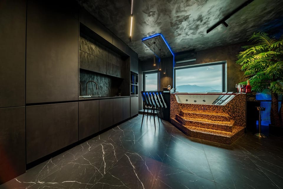 Virtual Dreamscape Apartment with Jacuzzi Apartment in Brasov