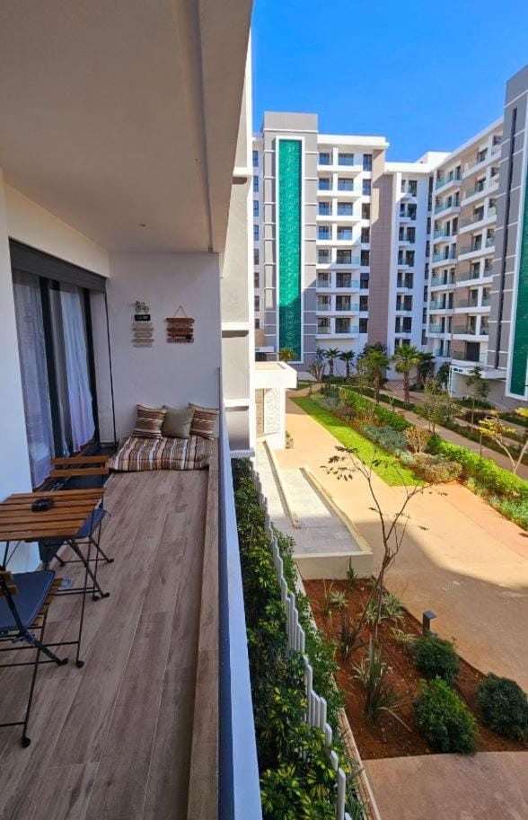 Garden, Balcony/Terrace