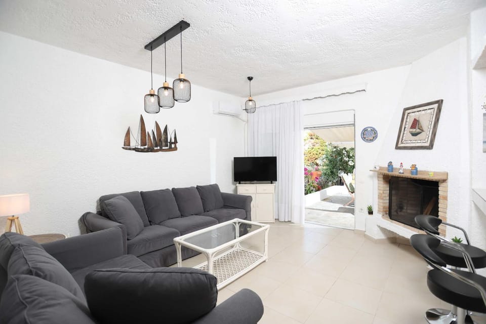 House Soko - 30m to Beach, near Mako and Elephant beach bar House in Halkidiki