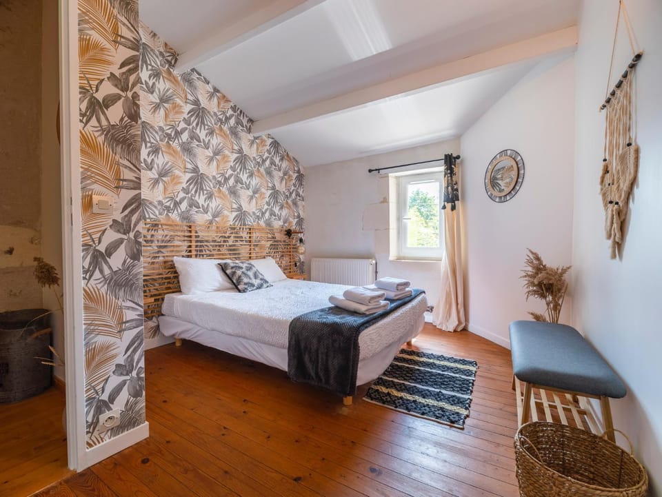 LES FRANC ensemble de 2 gites qui en font un grand Apartment in Nouvelle-Aquitaine