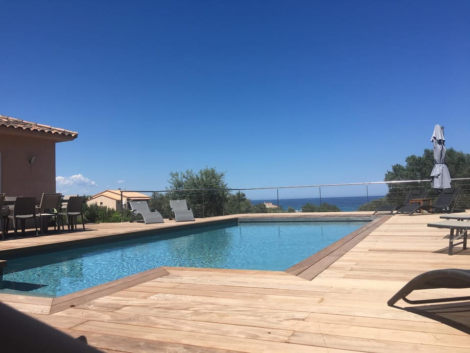 Balcony/Terrace, Sea view, Swimming pool, Swimming pool
