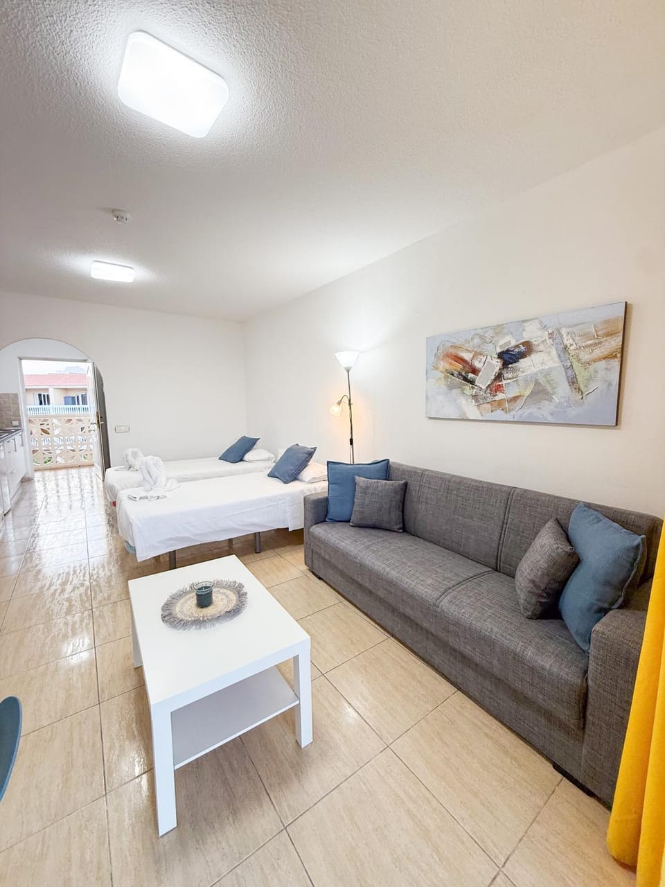 Bed, Living room, Photo of the whole room