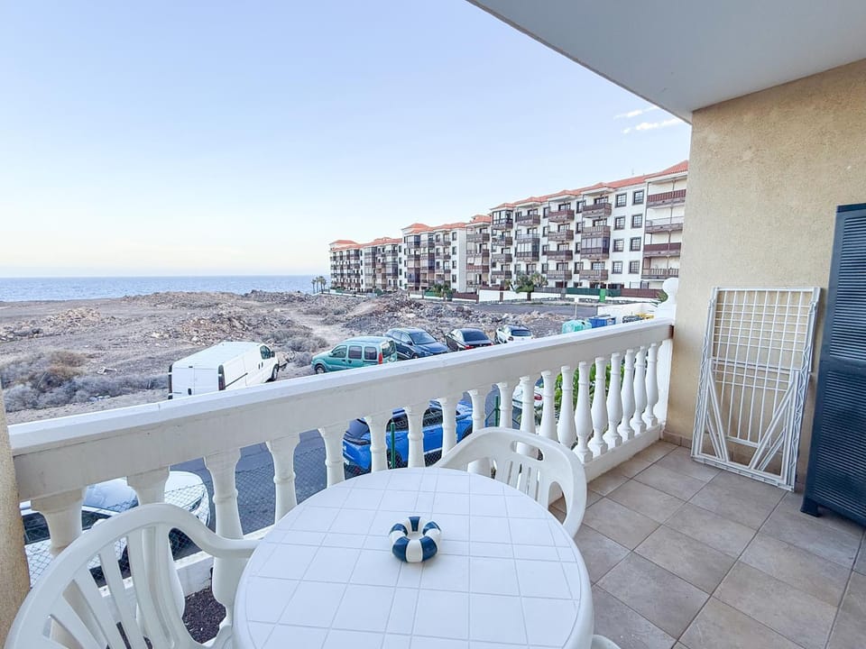 View (from property/room), Balcony/Terrace, Sea view