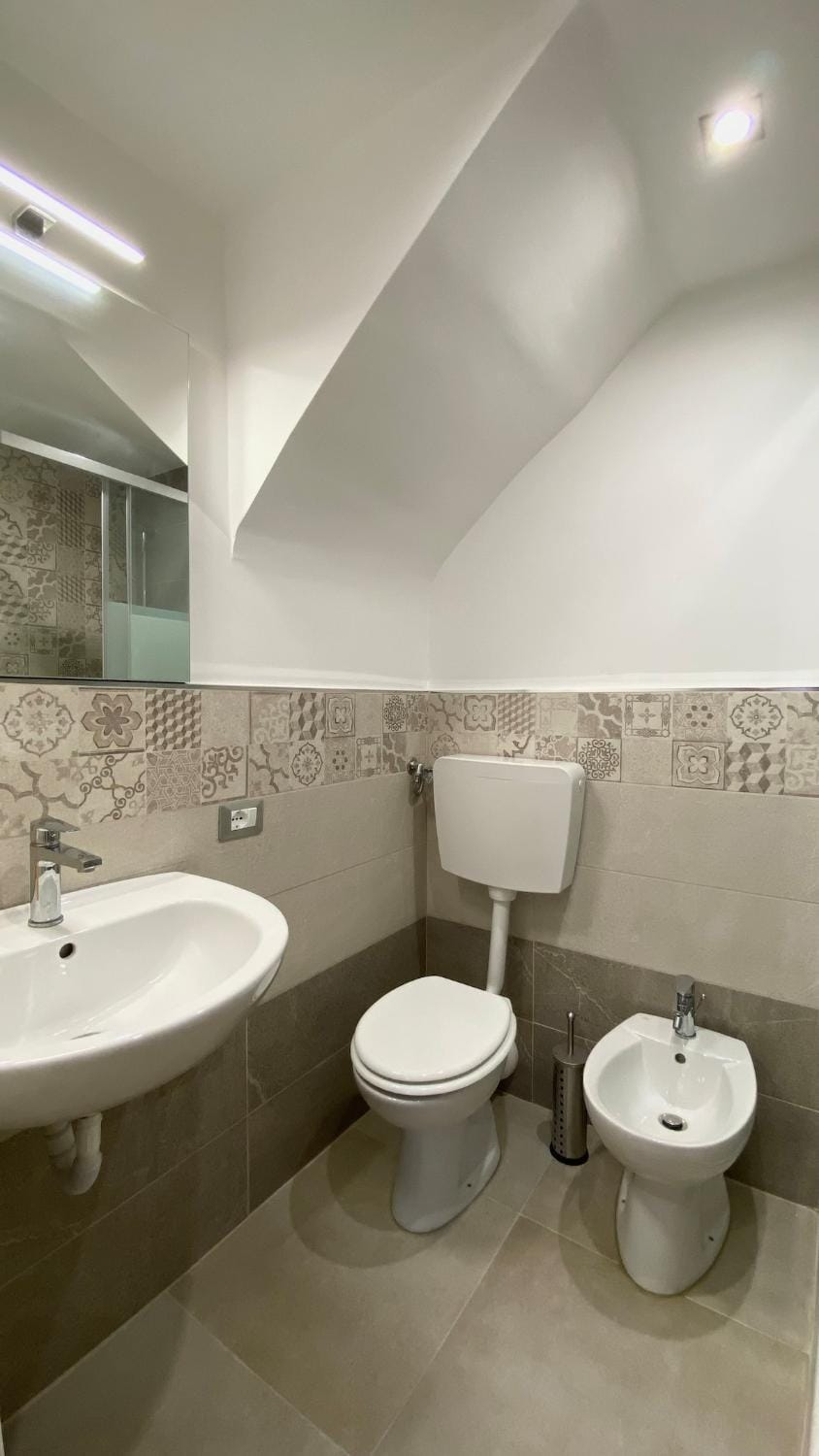 Toilet, Bathroom, bidet
