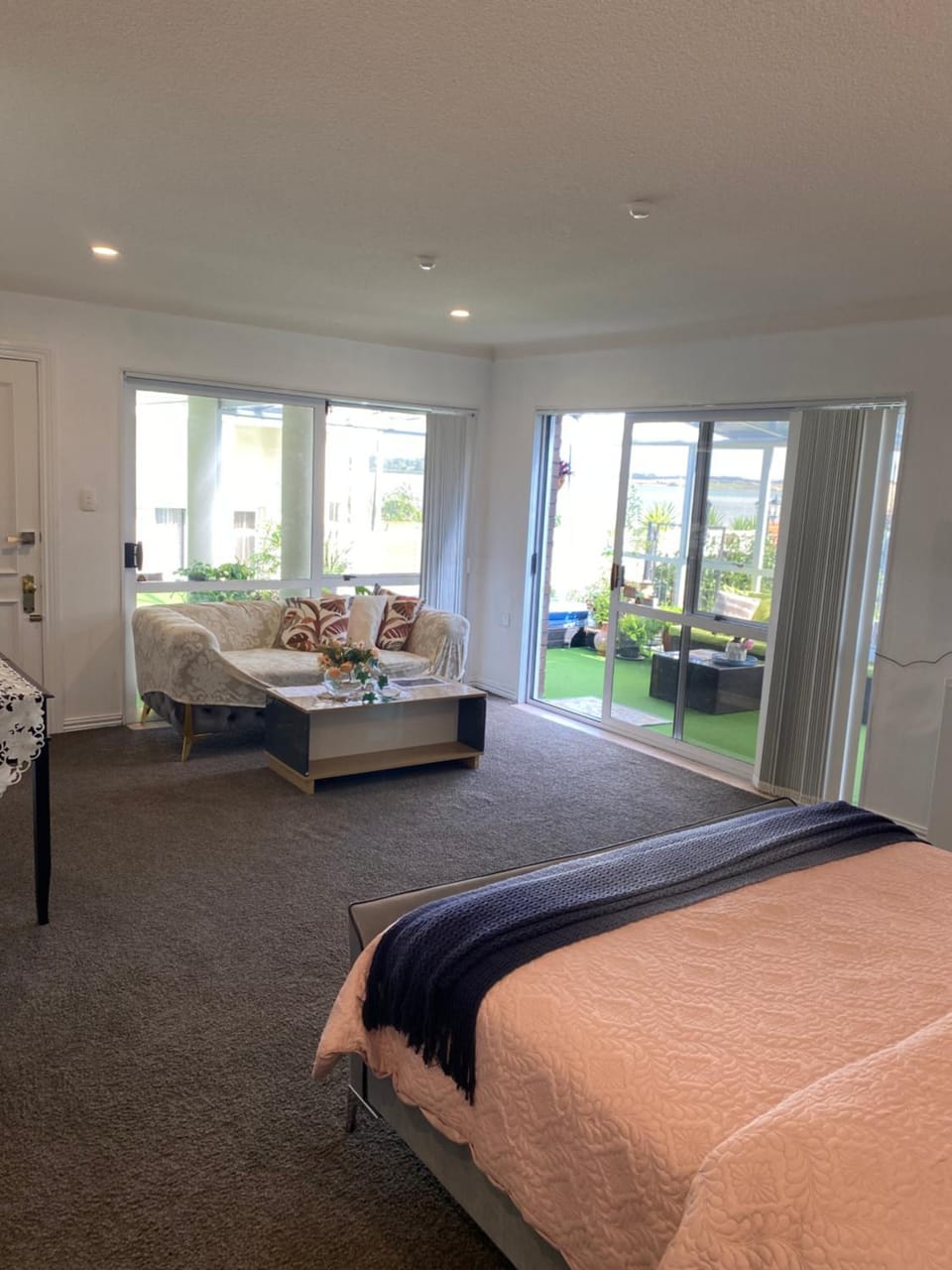 Photo of the whole room