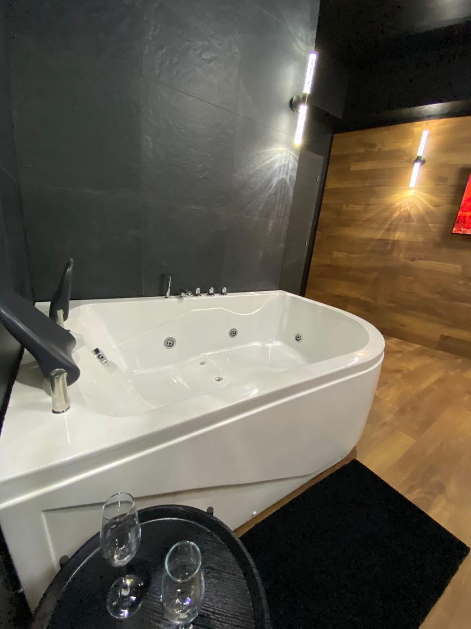 Douce Nuit & Spa Apartment in Grand Est