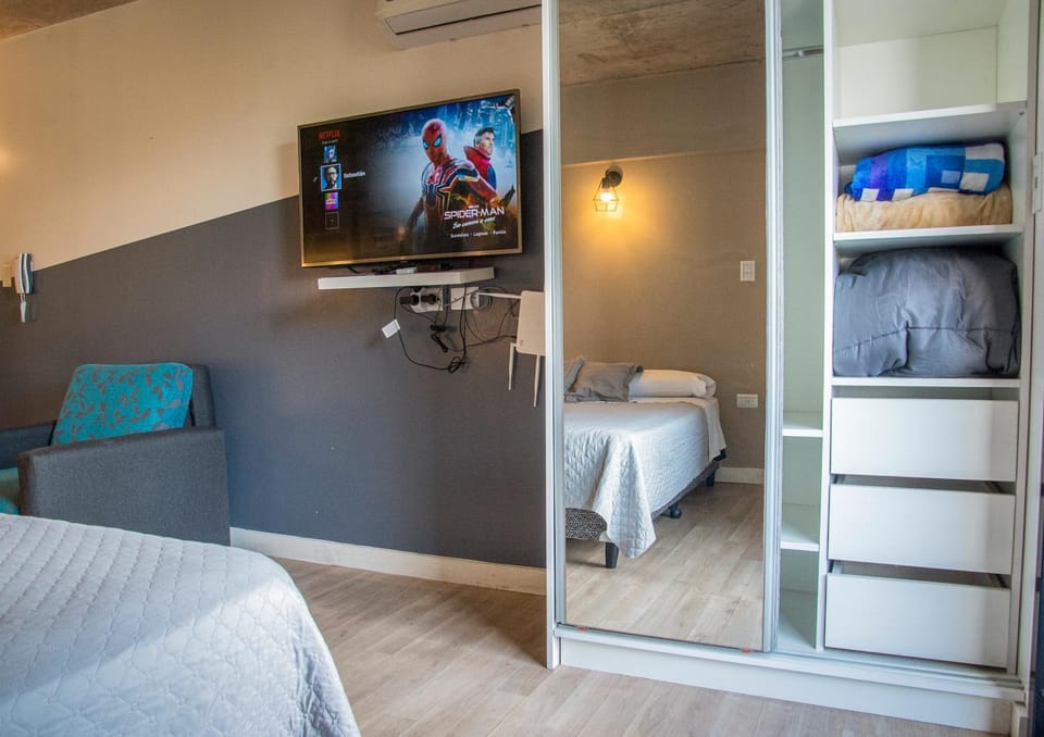 Bed, TV and multimedia, Bedroom, wardrobe, air conditioner