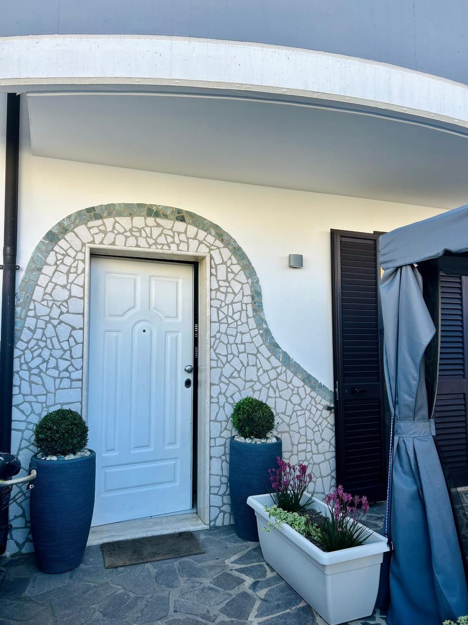 Property building, Patio