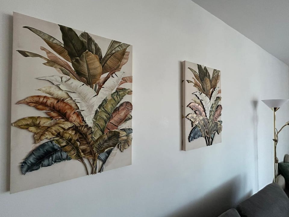 Living room, Decorative detail, Seating area