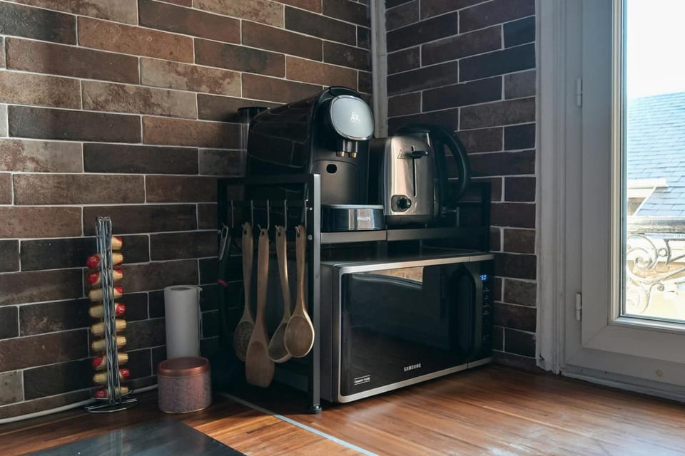 Coffee/tea facilities, Kitchen or kitchenette