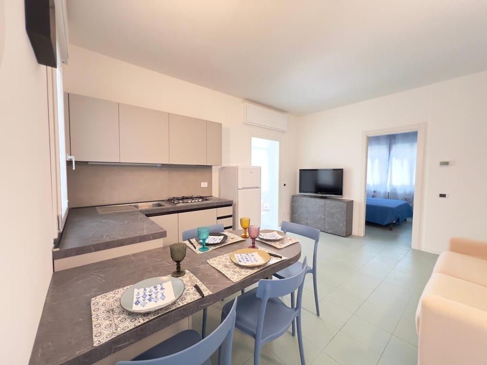 Appartamento Darsena terrazzo vista Porto Canale parcheggio Apartment in Cervia