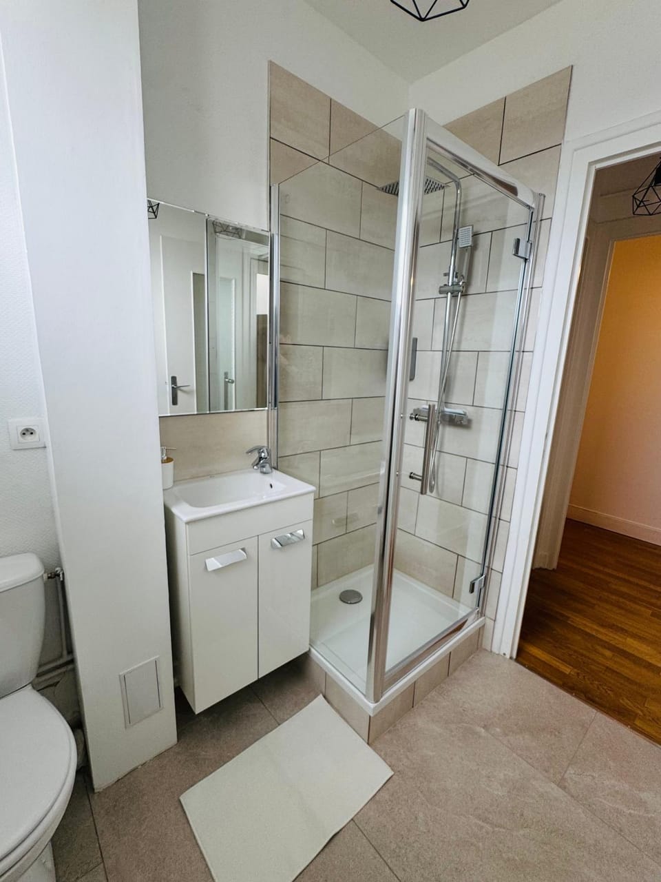 Centre-ville, parking facile,confortable Apartment in Bourgogne-Franche-Comté