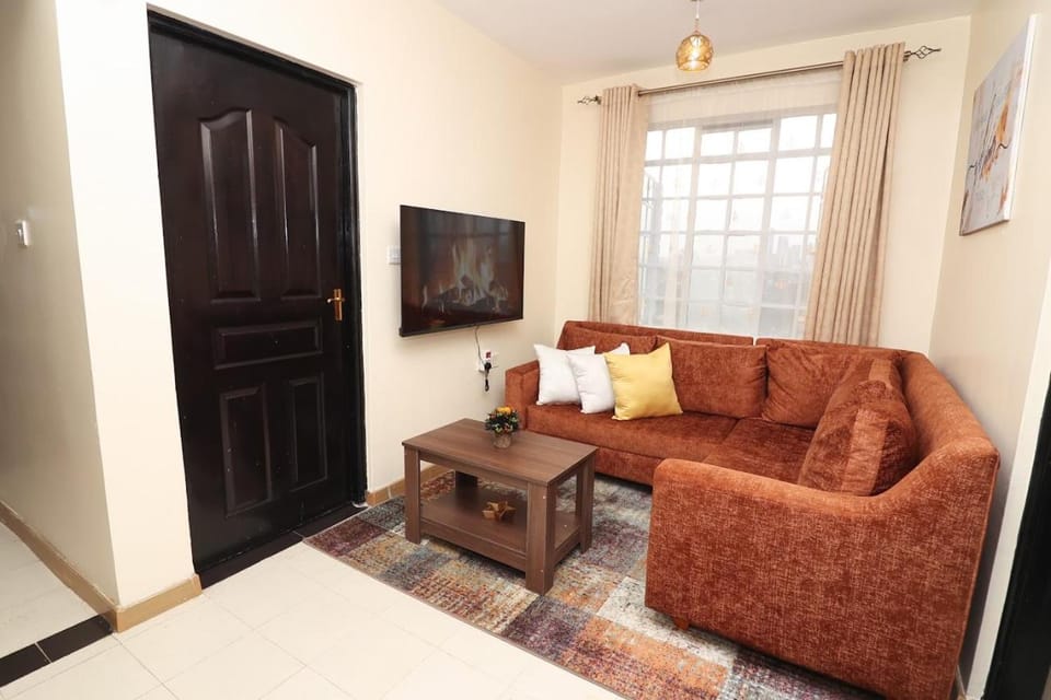 Communal lounge/ TV room, TV and multimedia, Living room, Seating area, Evening entertainment