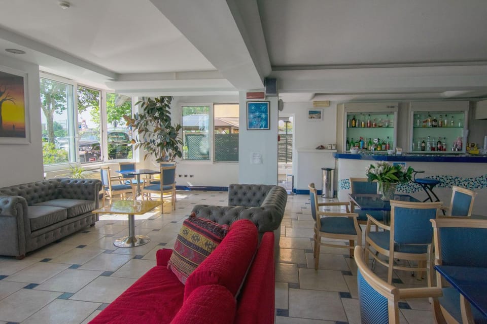 Lounge or bar