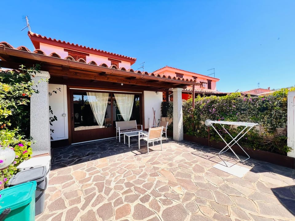 Property building, Balcony/Terrace