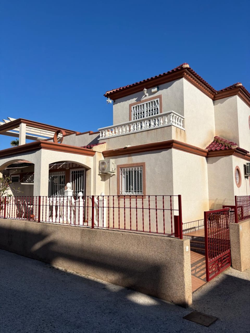 Property building, Balcony/Terrace