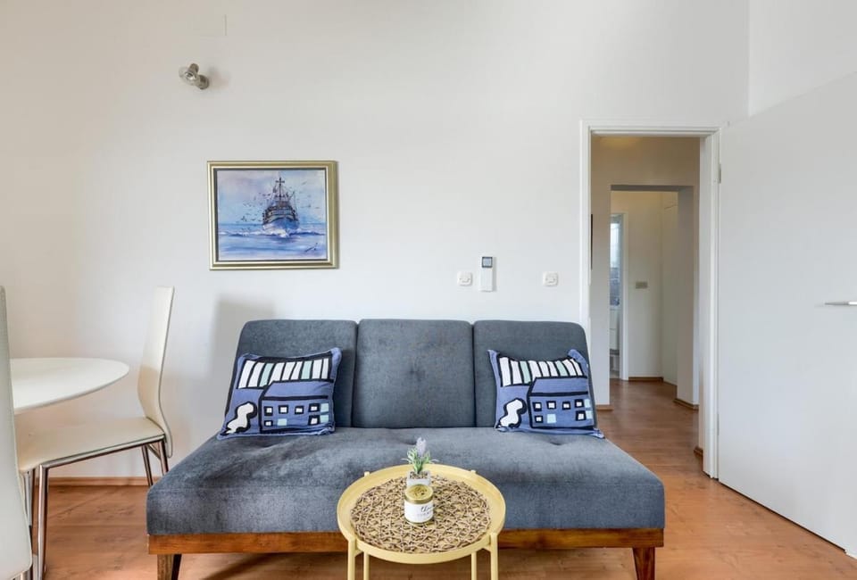 Beautiful Sea View Apartment Apartment in Zadar County