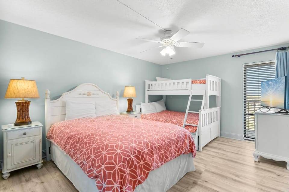 2BD Edgewater Beach & Golf Resort! Best Amenities! by Dolce Vita Getaways PCB Apartment in Panama City Beach