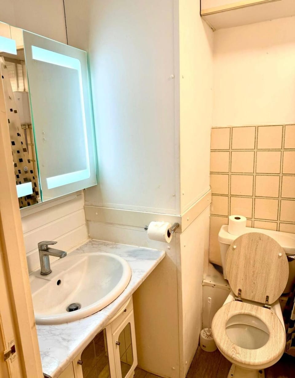 Sunnyside retreat, free parking and hassle free entry Apartment in Portsmouth