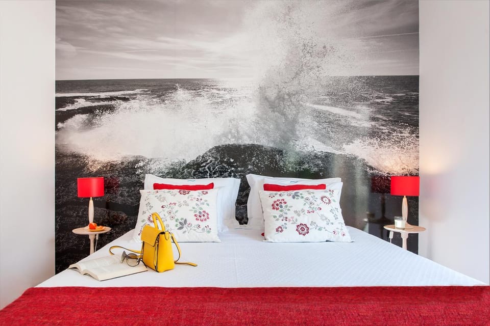 Bed, Decorative detail, Bedroom
