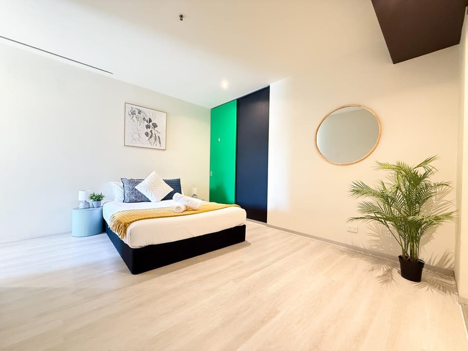 QV Spacious 2BR APT CityCentre State Library Apartment in Melbourne