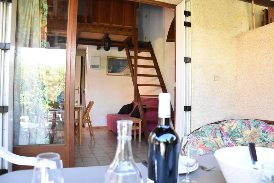 Maison Studio mezzanine Gruissan Les Ayguades AY090-003 Villa in Gruissan