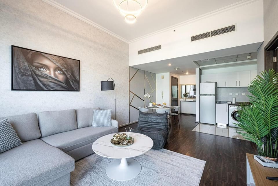 Panoramic Marina View - 1BR - Walk to the beach Apartment in Dubai