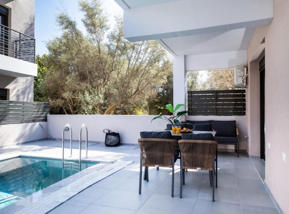 Day, Balcony/Terrace, Swimming pool