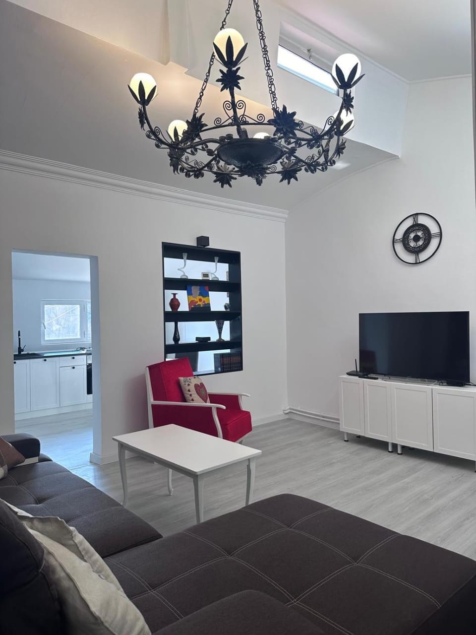 Central Park Bragadiru Loft Apartment in Bucharest
