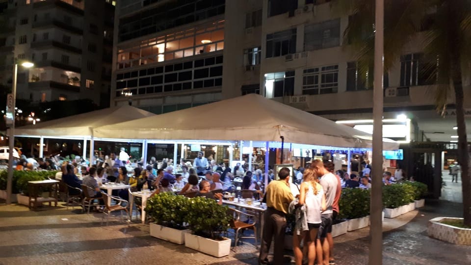 Loft Copacabana Avenida Atlantica Apartment in Rio de Janeiro
