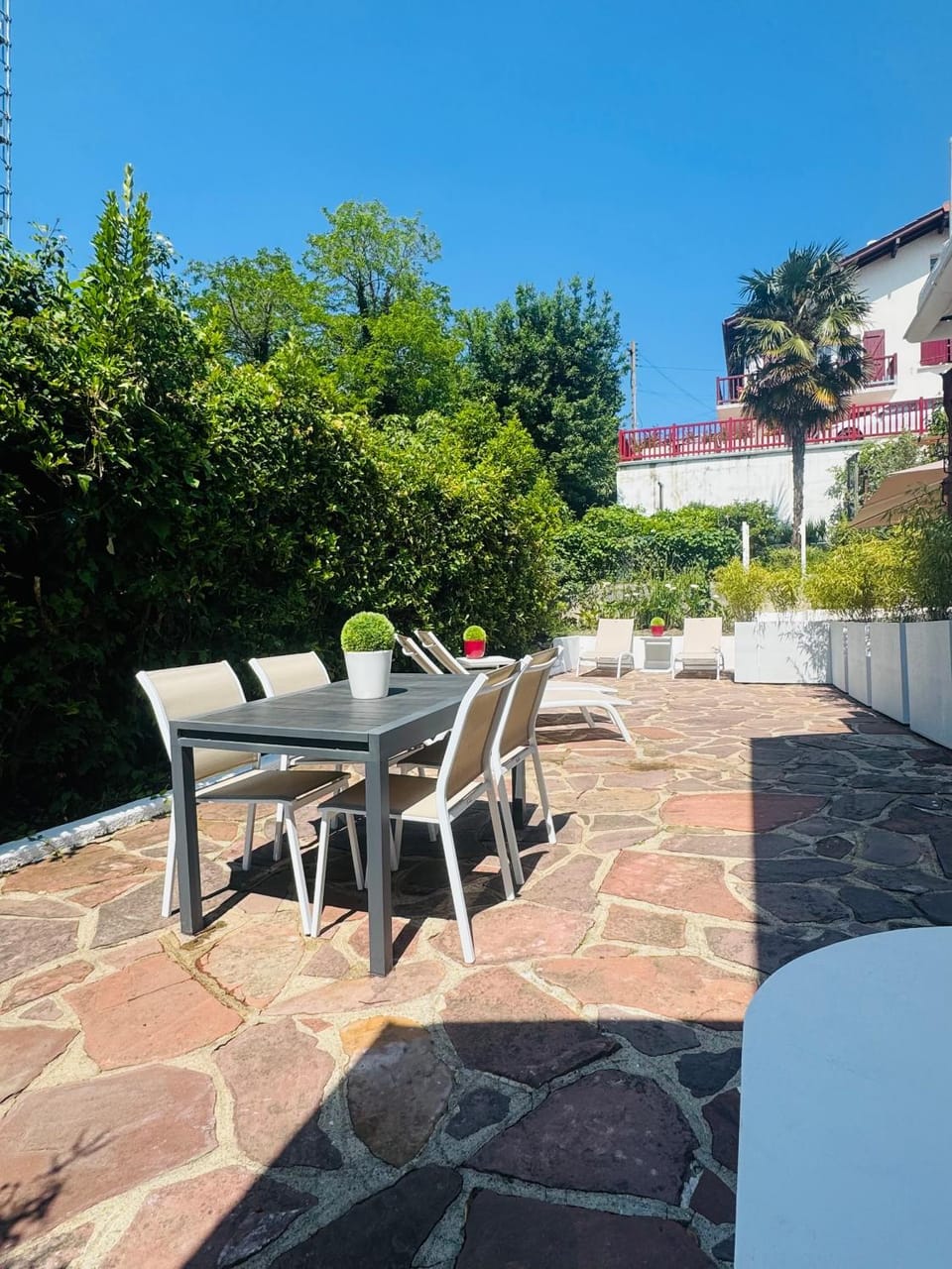 Patio, Garden, Garden, Balcony/Terrace, Dining area, sunbed