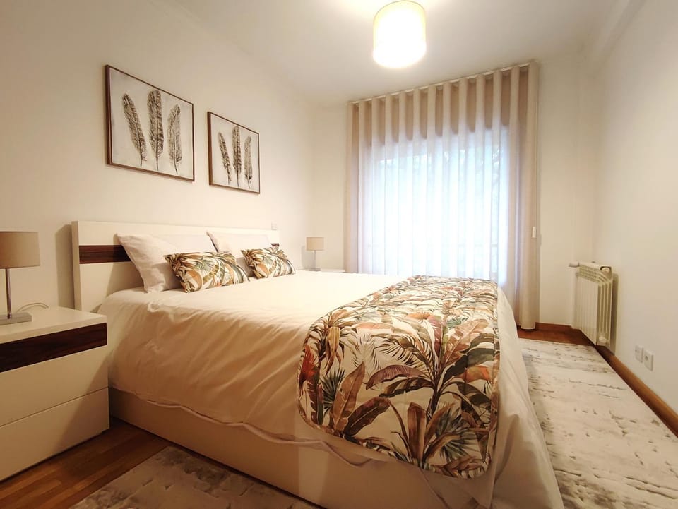 Bed, Bedroom, heating