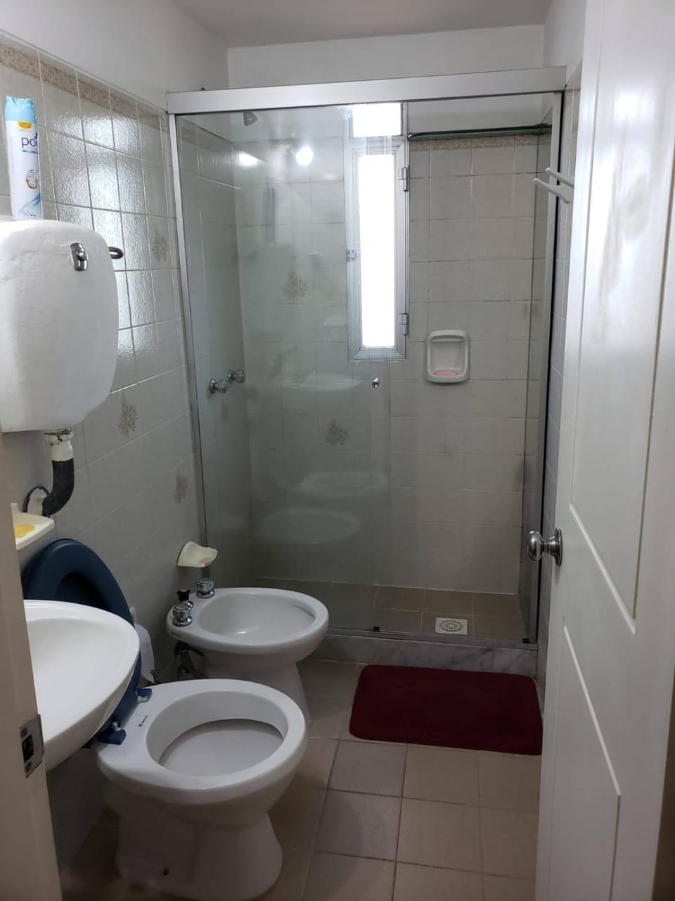 Shower, Toilet, bidet