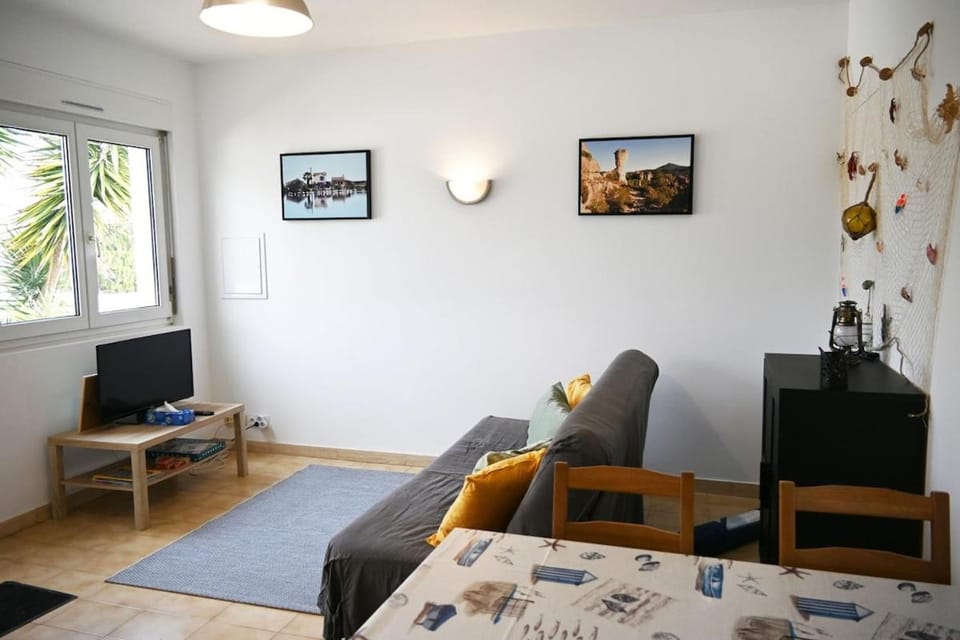 Maisonnette proche des plages, 4-5 personnes House in Occitanie