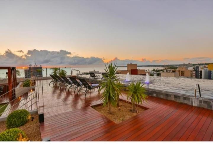 Acomodações próximo ao Mar no Quality Hotel - By Flat Service Apartment in João Pessoa
