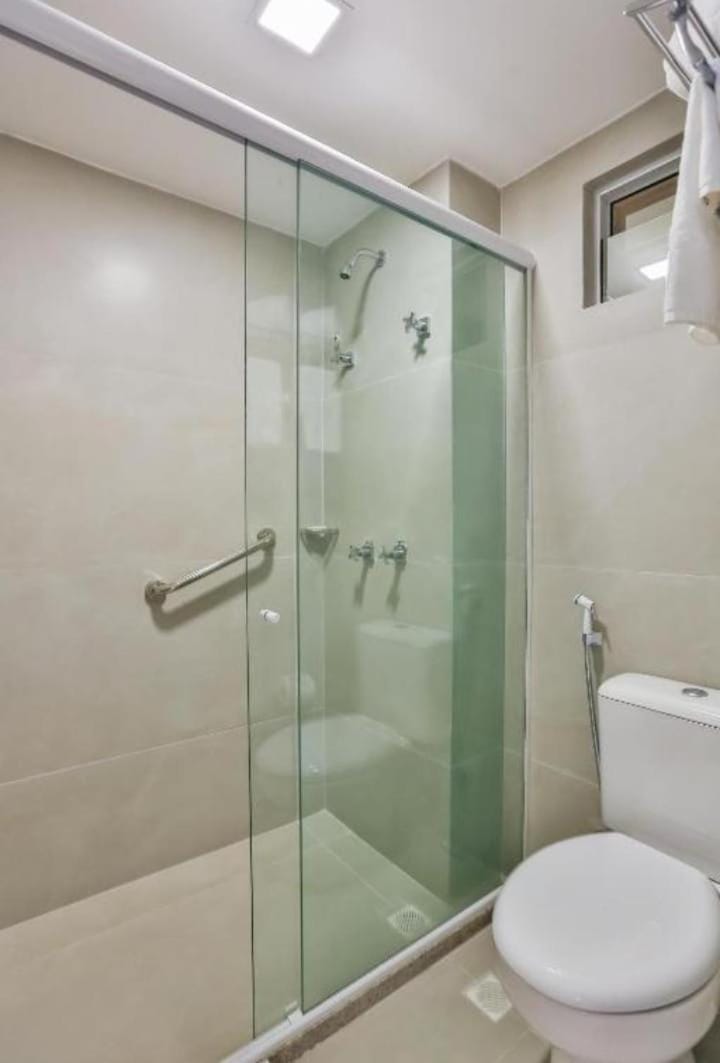 Shower, Toilet, Bathroom, bidet