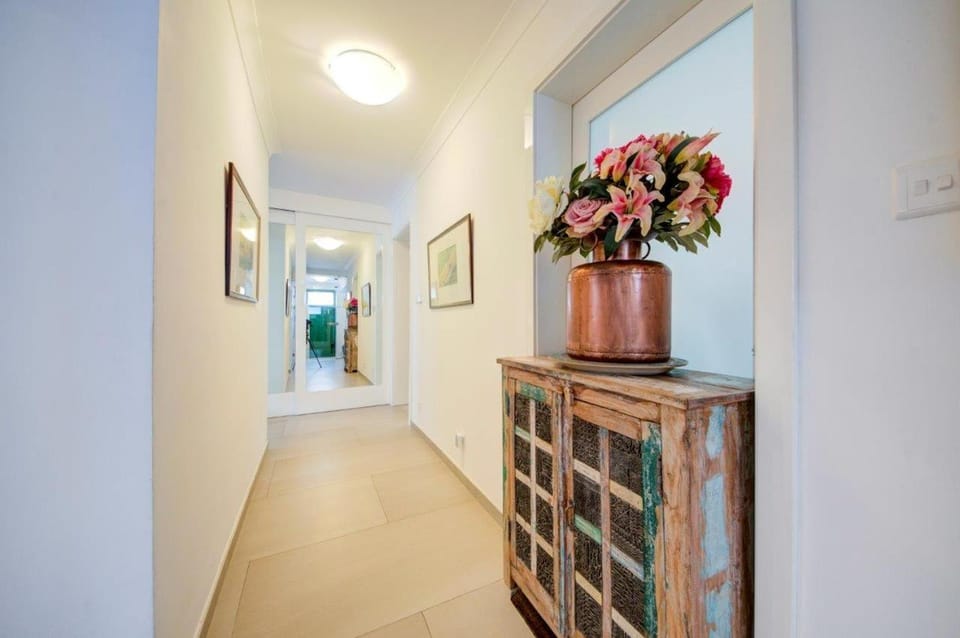 Elegant 3-Bedroom Home in Historic Centre by Malta Weekend Apartment in Valletta
