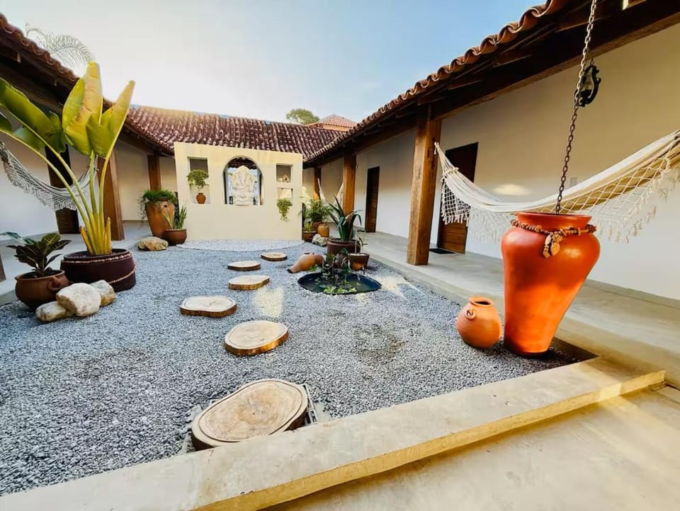Property building, Day