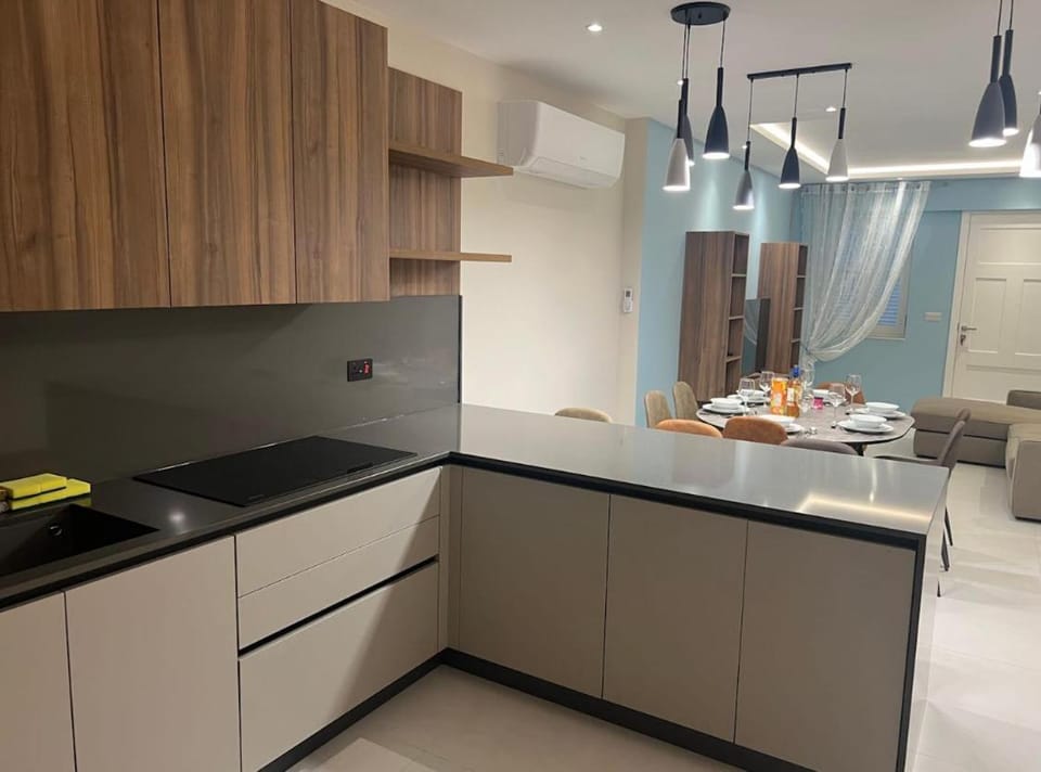 Modern 3-Bedroom Home Near Promenade & Valletta Ferry by Malta Weekend Apartment in Sliema