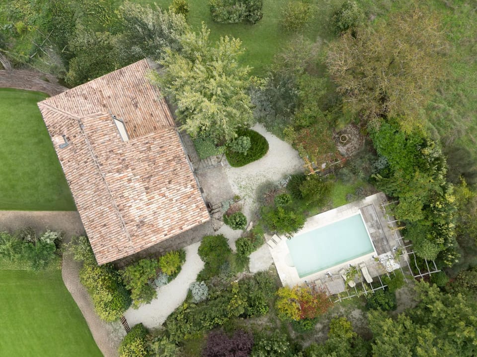 Property building, Garden view