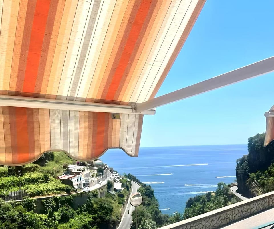 Nearby landmark, Day, Natural landscape, View (from property/room), Balcony/Terrace, Sea view