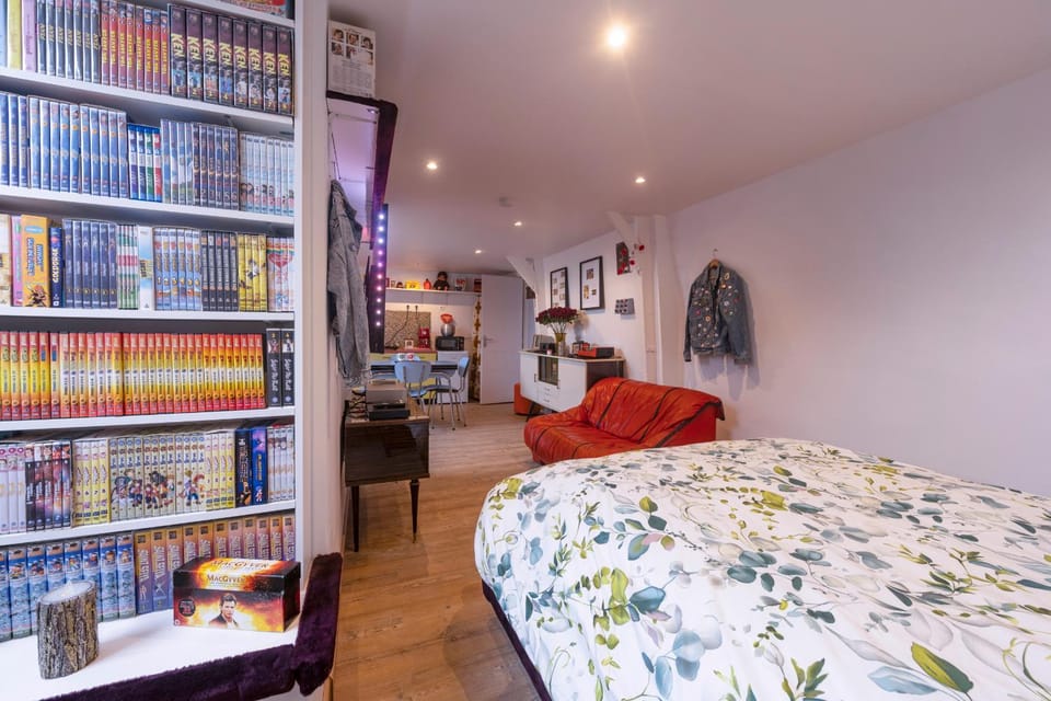 Loveroom, Les années 80, clim , chez nounours Apartment in Hauts-de-France