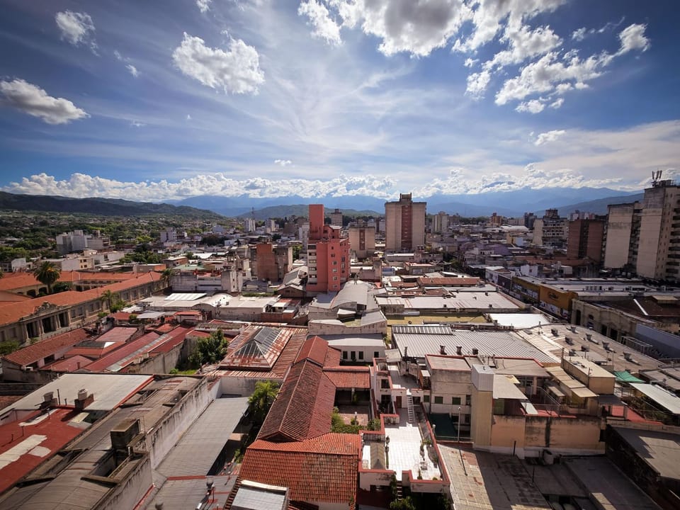 Property building, Day, Neighbourhood, Natural landscape, Bird's eye view, City view, Mountain view, Location